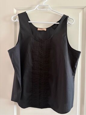 Twin-Set Black Sleeveless Camisole with Front Embroidery